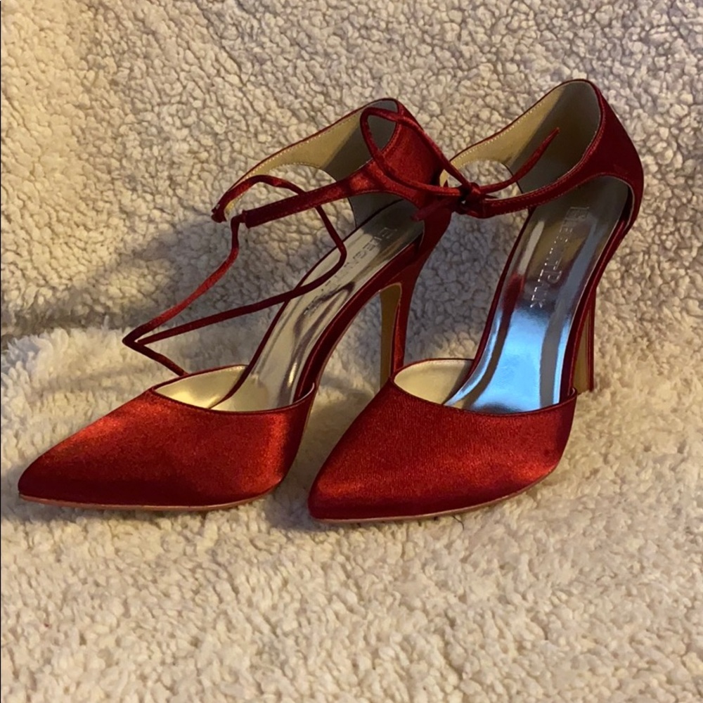Brand new Red heels